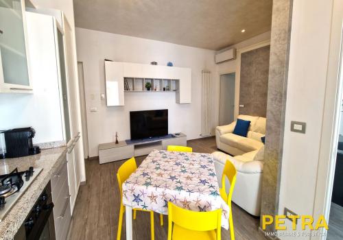 Appartamento - Fieramosca 9 int.5 - trilocale 6 posti letto - SAN BENEDETTO DEL TRONTO