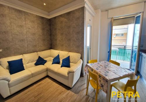Appartamento - Fieramosca 9 int.5 - trilocale 6 posti letto - SAN BENEDETTO DEL TRONTO