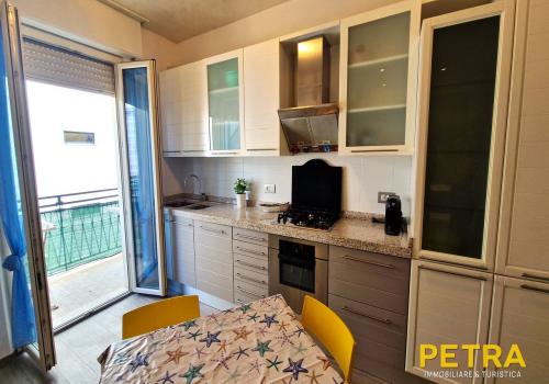 Appartamento - Fieramosca 9 int.5 - trilocale 6 posti letto - SAN BENEDETTO DEL TRONTO